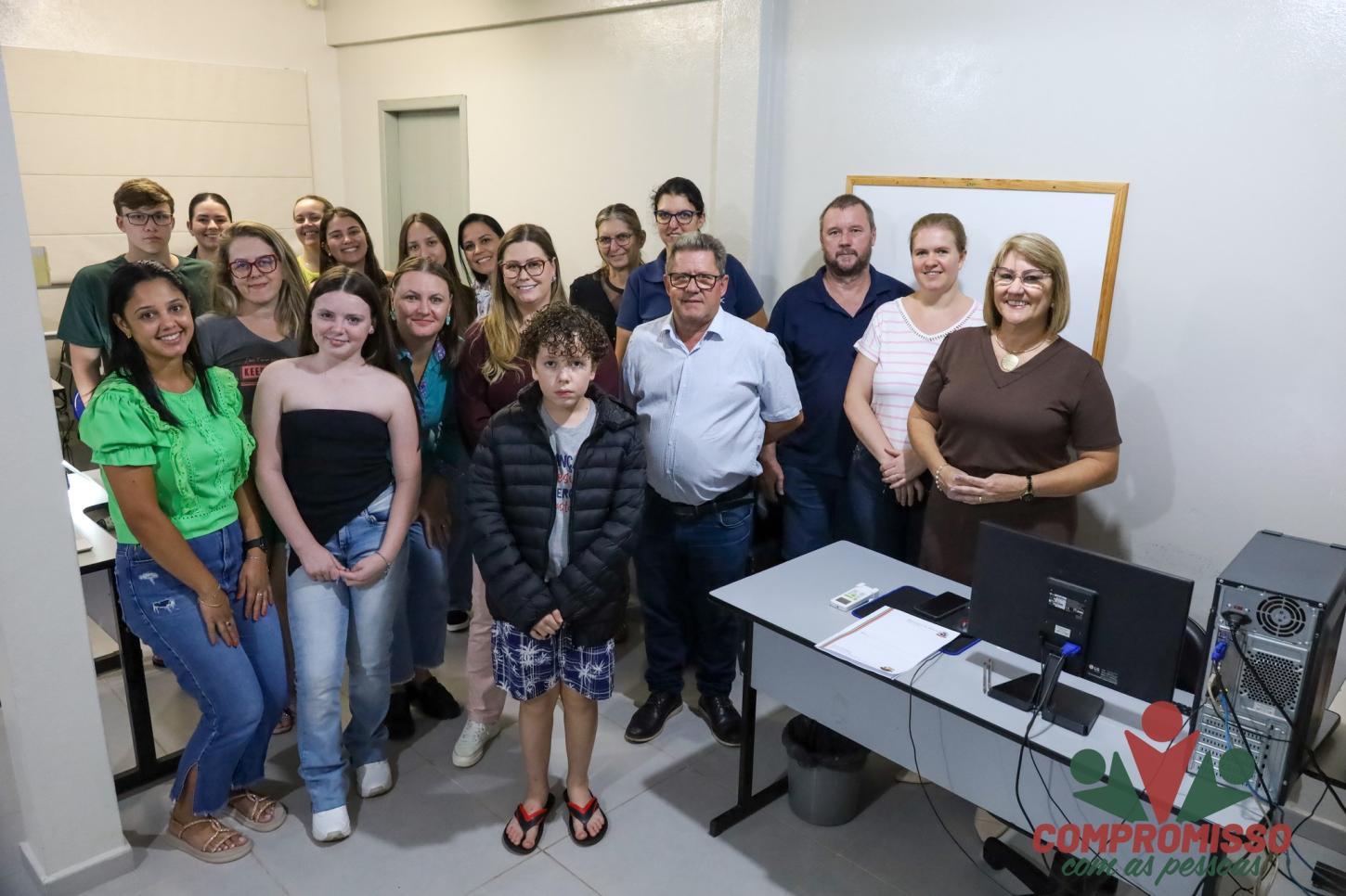 CURSO INSTAGRAM PARA NEGÓCIOS CONTA COM 18 PARTICIPANTES EM MISSAL