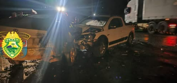BATIDA FRONTAL DEIXA UMA PESSOA MORTA E TRÊS FERIDAS NA PR-444