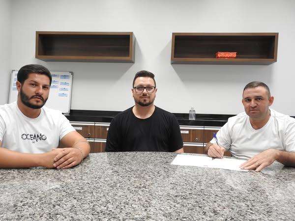 COMISSÃO DE FINANÇAS DA CÂMARA DE ITAIPULÂNDIA DÁ PARECER FAVORÁVEL À COMPRA DE TERRENOS PARA CONSTRUÇÃO DE CASAS POPULARES