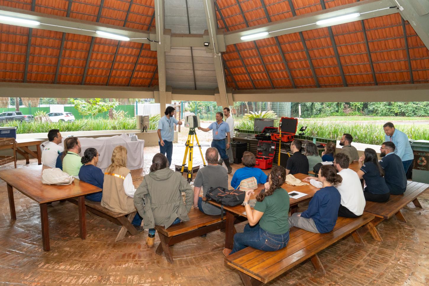 ITAIPU E EMBRAPA PARTICIPAM DE TREINAMENTO DE COLETA DE DADOS COM SENSORIAMENTO