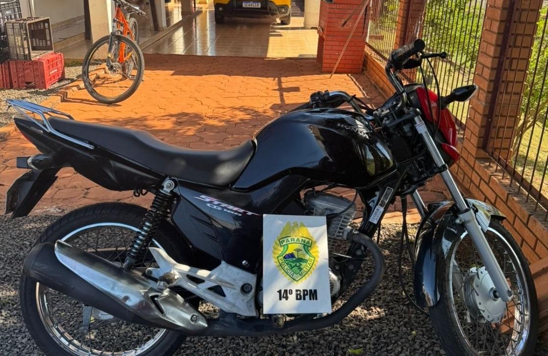 MOTOCICLETA É APREENDIDA NA COMUNIDADE DO CARAMURU EM ITAIPULÂNDIA PELA POLÍCIA MILITAR