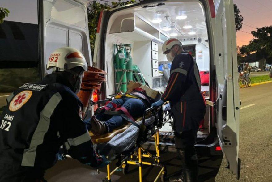 MULHER E LEVADA AO HOSPITAL APÓS CAIR DE PATINETE ELÉTRICO EM SANTA HELENA