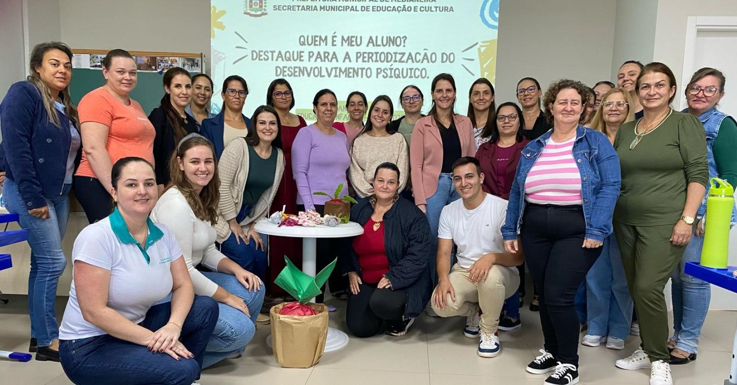Município de Medianeira realiza formação continuada para professores da Educação Infantil