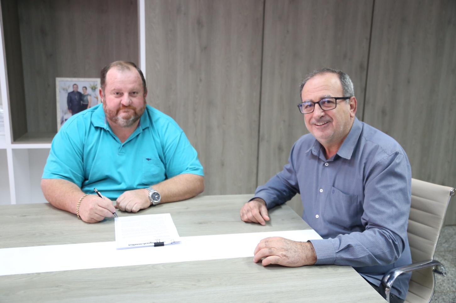 MAIS DE 1 MILHÃO E 100 MIL REAIS SERÃO INVESTIDOS EM MELHORIAS NO SISTEMA DE ÁGUA RURAL EM ITAIPULÂNDIA