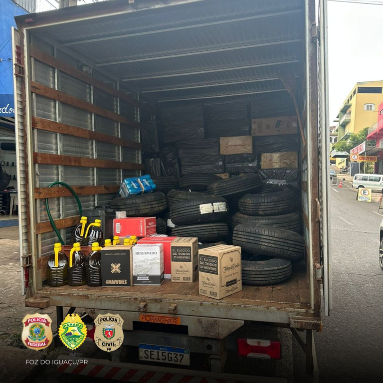 PF E FORÇAS ESTADUAIS COMBATEM CONTRABANDO DE MERCADORIAS NA PONTE INTERNACIONAL DA AMIZADE