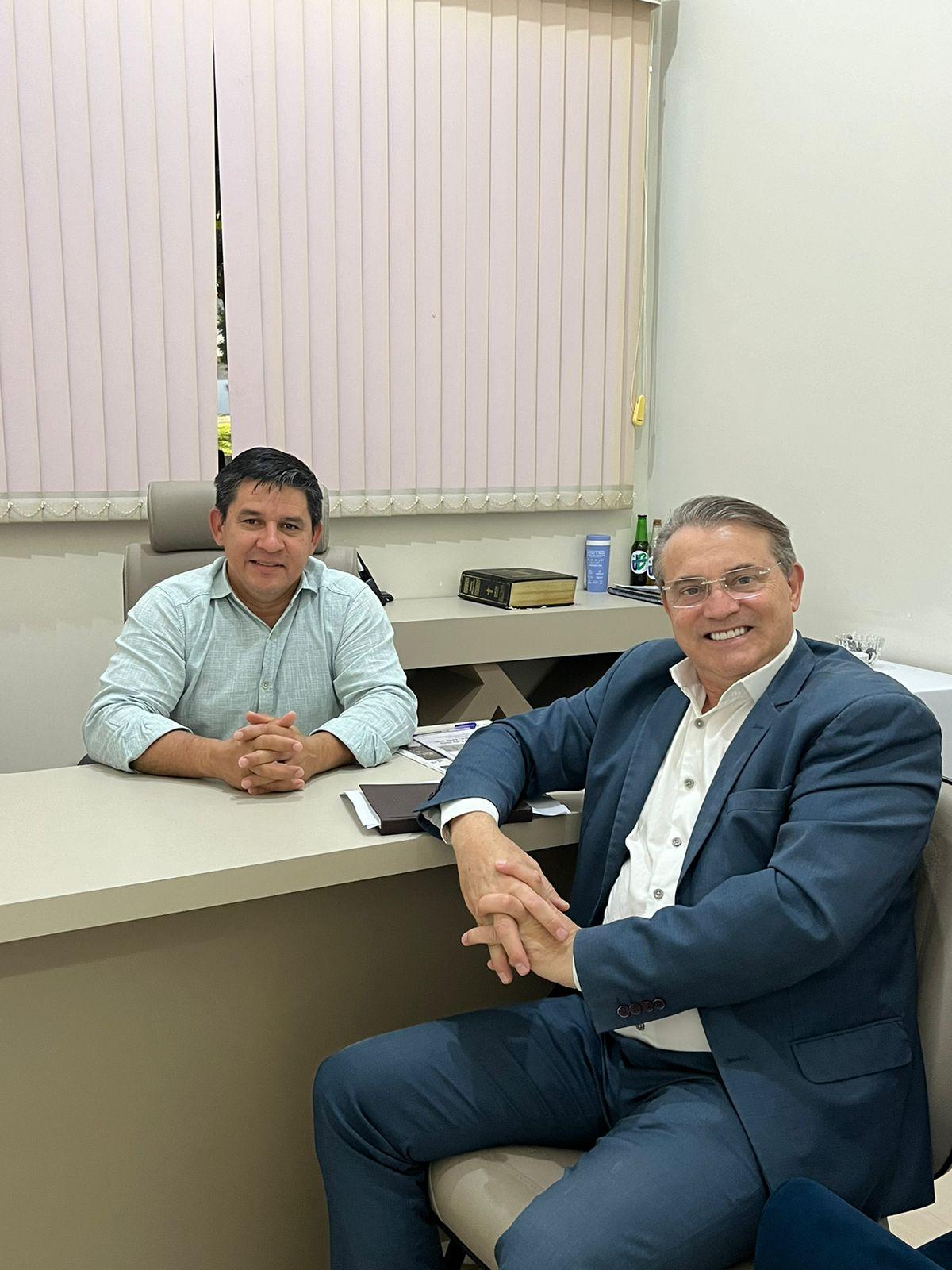 PRESIDENTE ELIAS ANDRADE RECEBE ASSESSOR DA CASA CIVIL, BETO LUNITTI