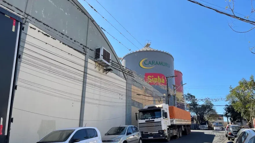 TRABALHADOR DE 45 ANOS DA EMPRESA CARAMURU MORRE APÓS SOFRER QUEDA E BATER A CABEÇA EM PILAR DE EMPRESA