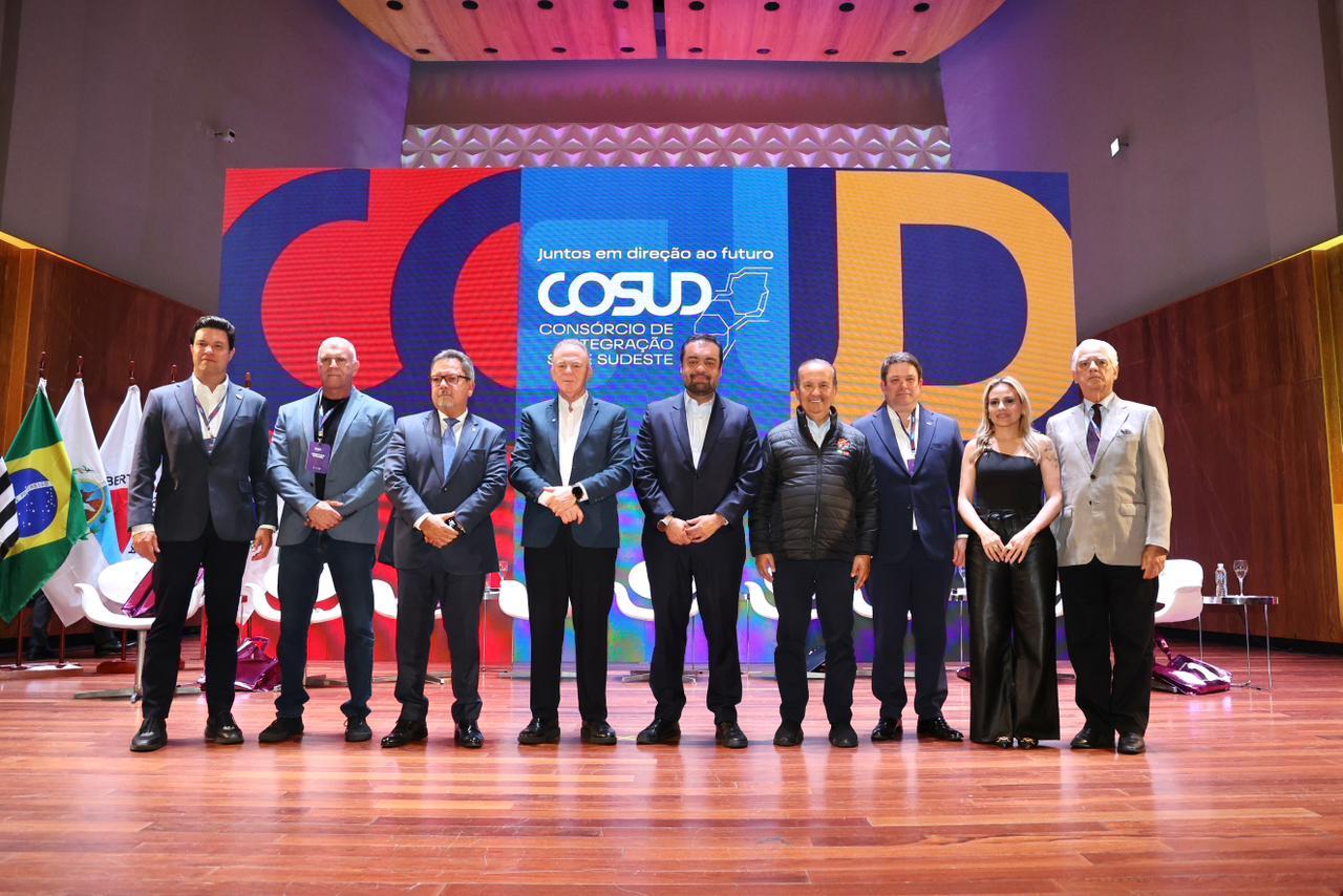 GUTO SILVA REPRESENTA O GOVERNO DO PARANÁ NA ABERTURA DO 14º COSUD NO RIO DE JANEIRO