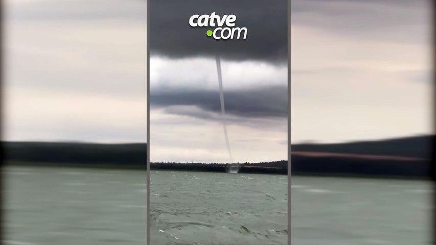 MISSAL – TROMBA-D’ÁGUA CHAMA ATENÇÃO NO LAGO DE ITAIPU; VÍDEO