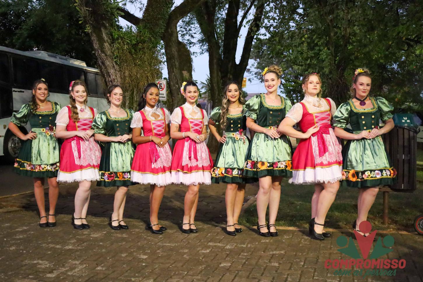 APRESENTAÇÃO DAS CANDIDATAS É A ATRAÇÃO DA FEIRA GASTRONÔMICA E CULTURAL DE MISSAL