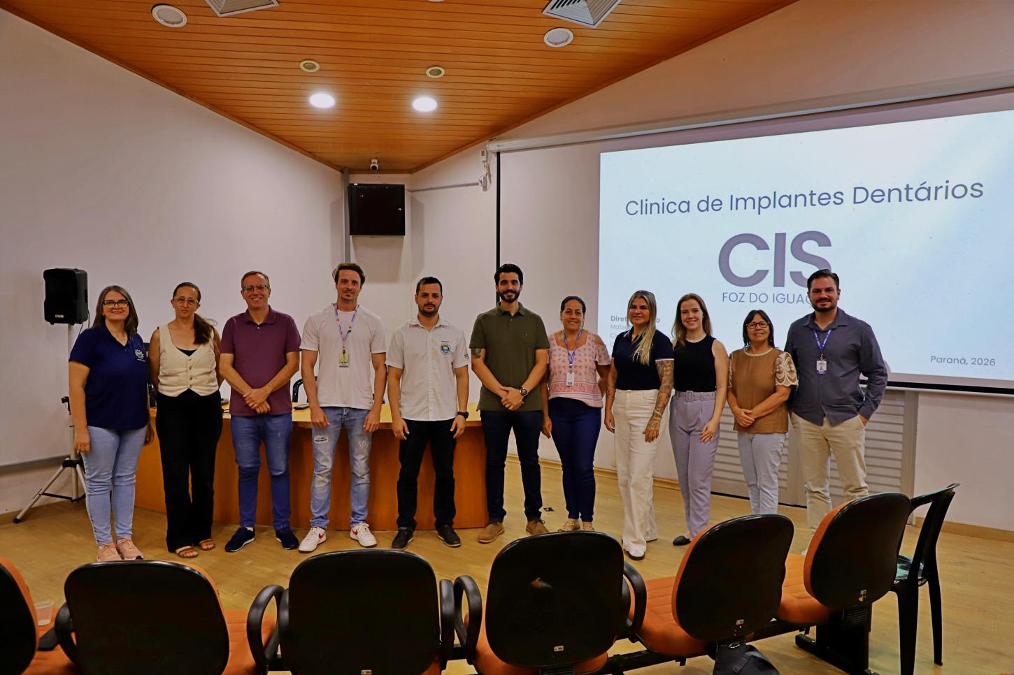 ITAIPULÂNDIA REÚNE COORDENADORES DA 9ª REGIONAL PARA ALINHAR OFERTA DE IMPLANTES DENTÁRIOS PELO SUS