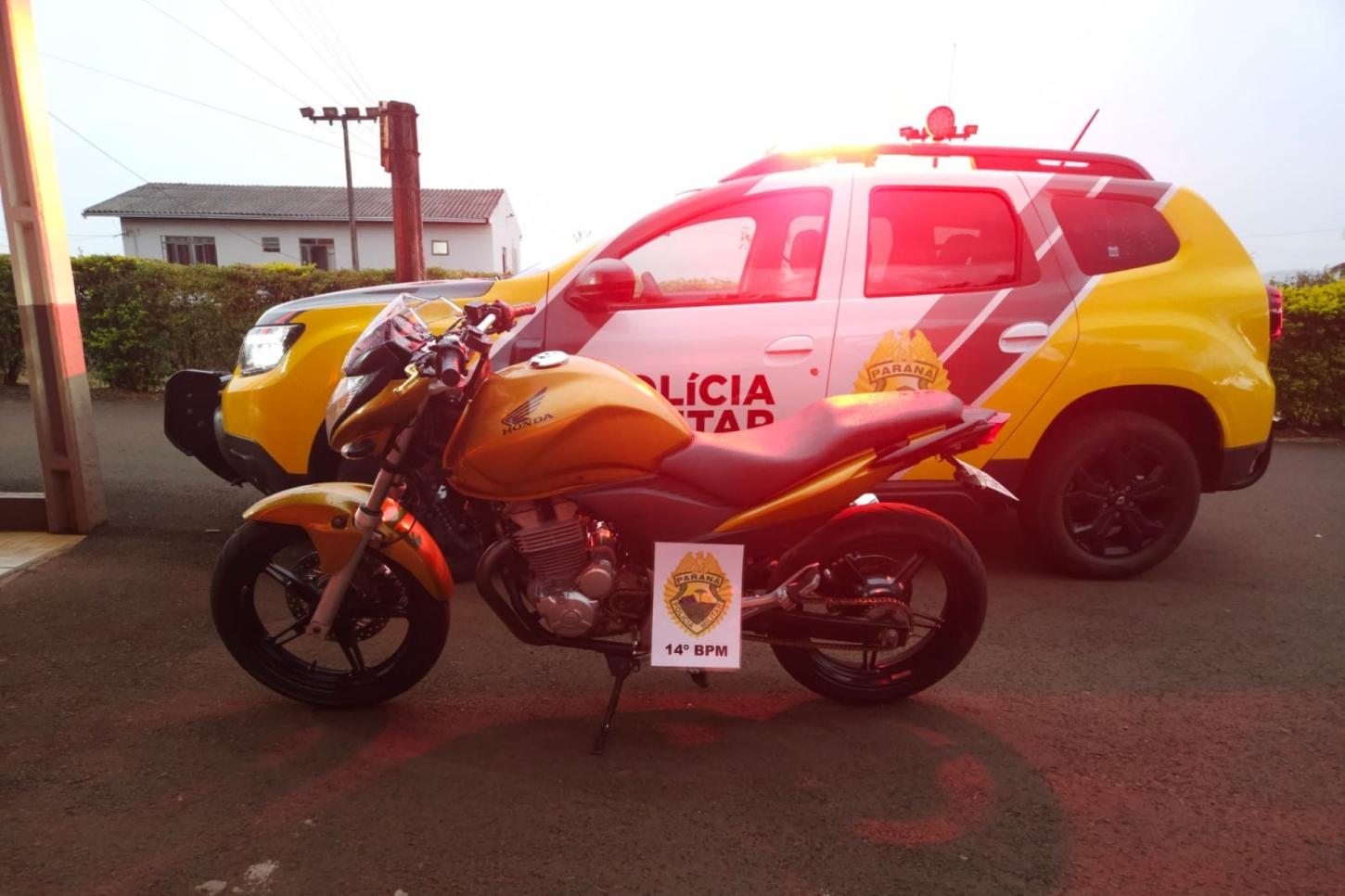 MENOR É FLAGRADO PILOTANDO MOTOCICLETA IRREGULAR EM MISSAL