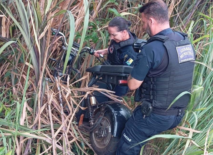 SCOOTER FURTADA É RECUPERADA PELA GUARDA MUNICIPAL NO INTERIOR DE SÃO MIGUEL DO IGUAÇU
