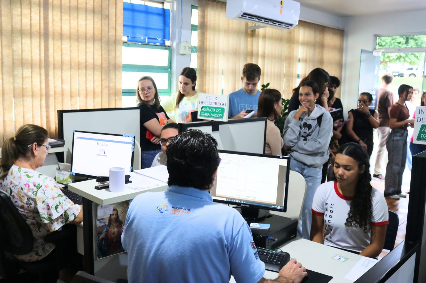 TARDE DE OPORTUNIDADES MOVIMENTA AGÊNCIA DO TRABALHADOR DE SÃO MIGUEL E APROXIMA JOVENS DO MERCADO DE TRABALHO