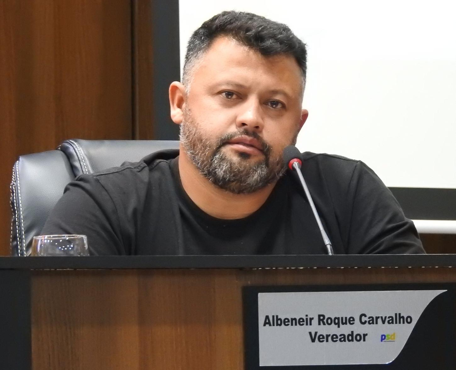 VEREADOR BENA PROPÕE SUBSÍDIO PARA ESTAGIÁRIOS E JOVENS INGRESSAREM NO MERCADO DE TRABALHO EM ITAIPULÂNDIA