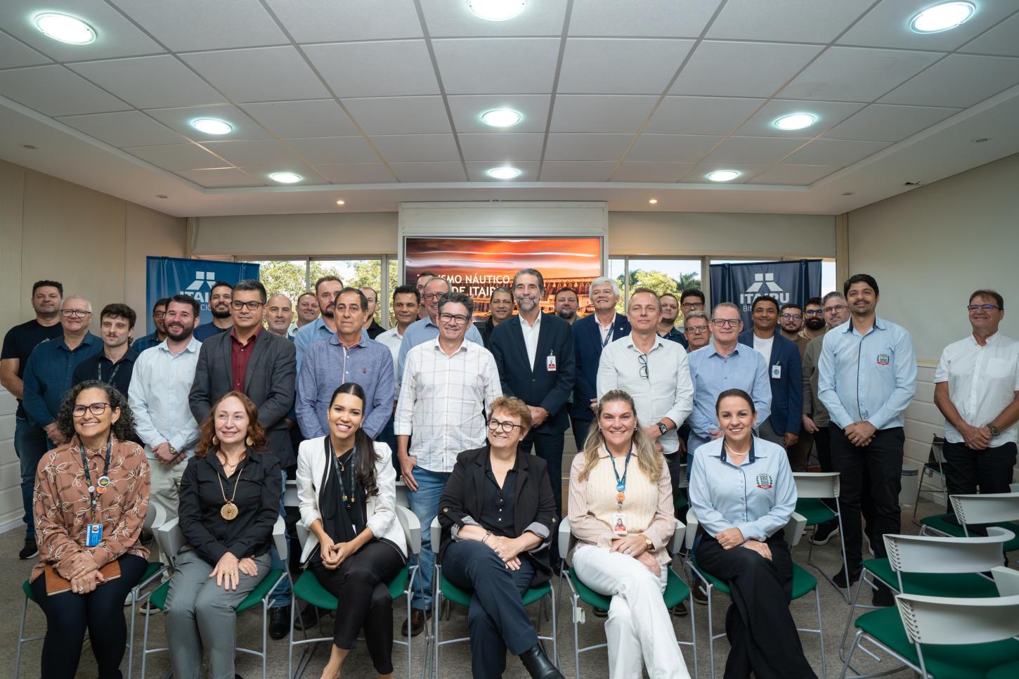 COM APOIO DA ITAIPU, MUNICÍPIOS LINDEIROS AVANÇAM EM PLANO PARA TURISMO NÁUTICO NO LAGO DE ITAIPU