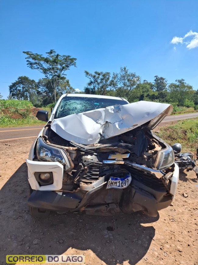 MOTOCICLISTA FICA FERIDO APÓS COLISÃO COM CAMINHONETE NA PR-495 EM MEDIANEIRA