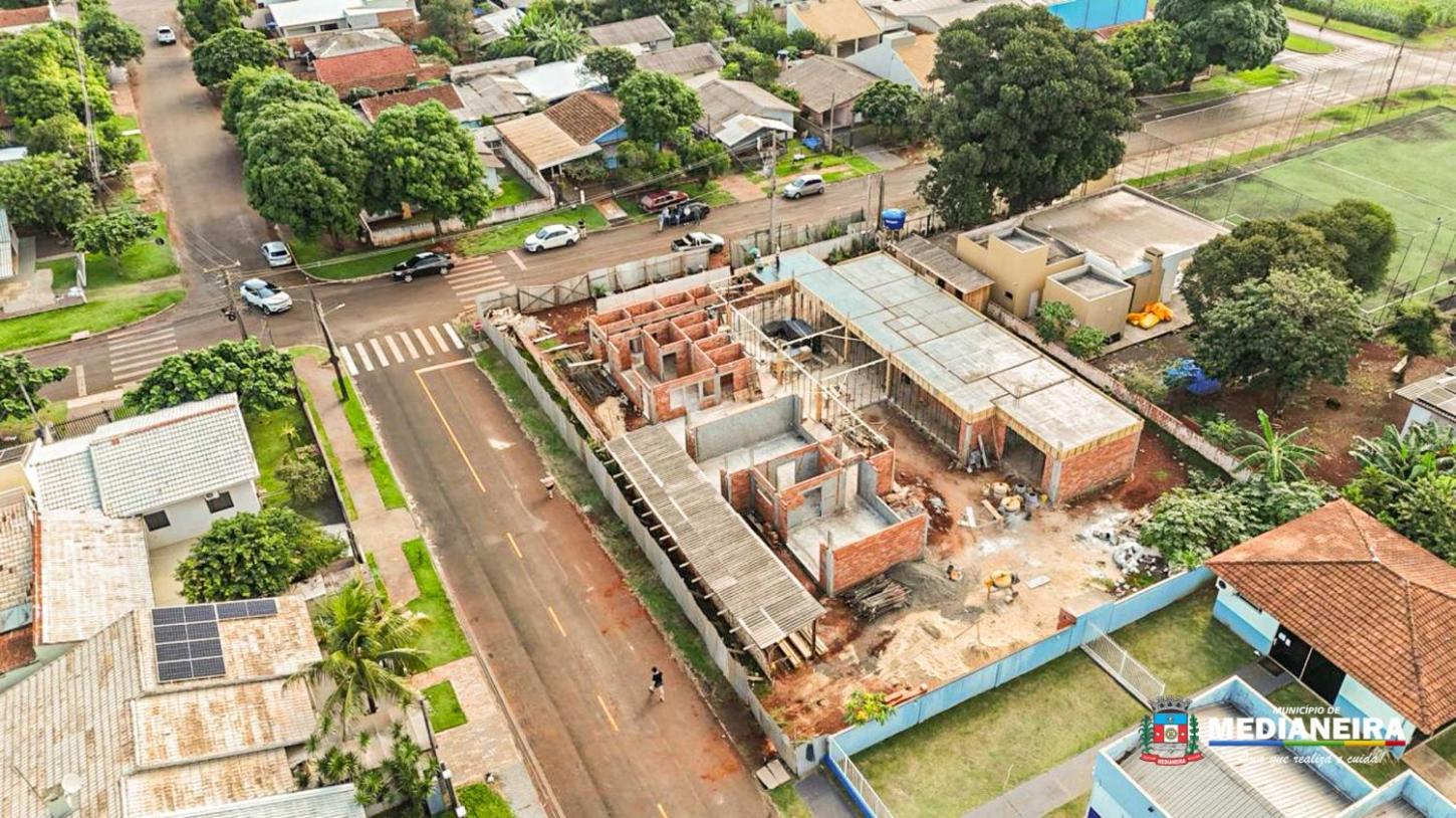 NOVO CMEI DO BAIRRO NAZARÉ AVANÇA E ATINGE 50% DA OBRA EM MEDIANEIRA