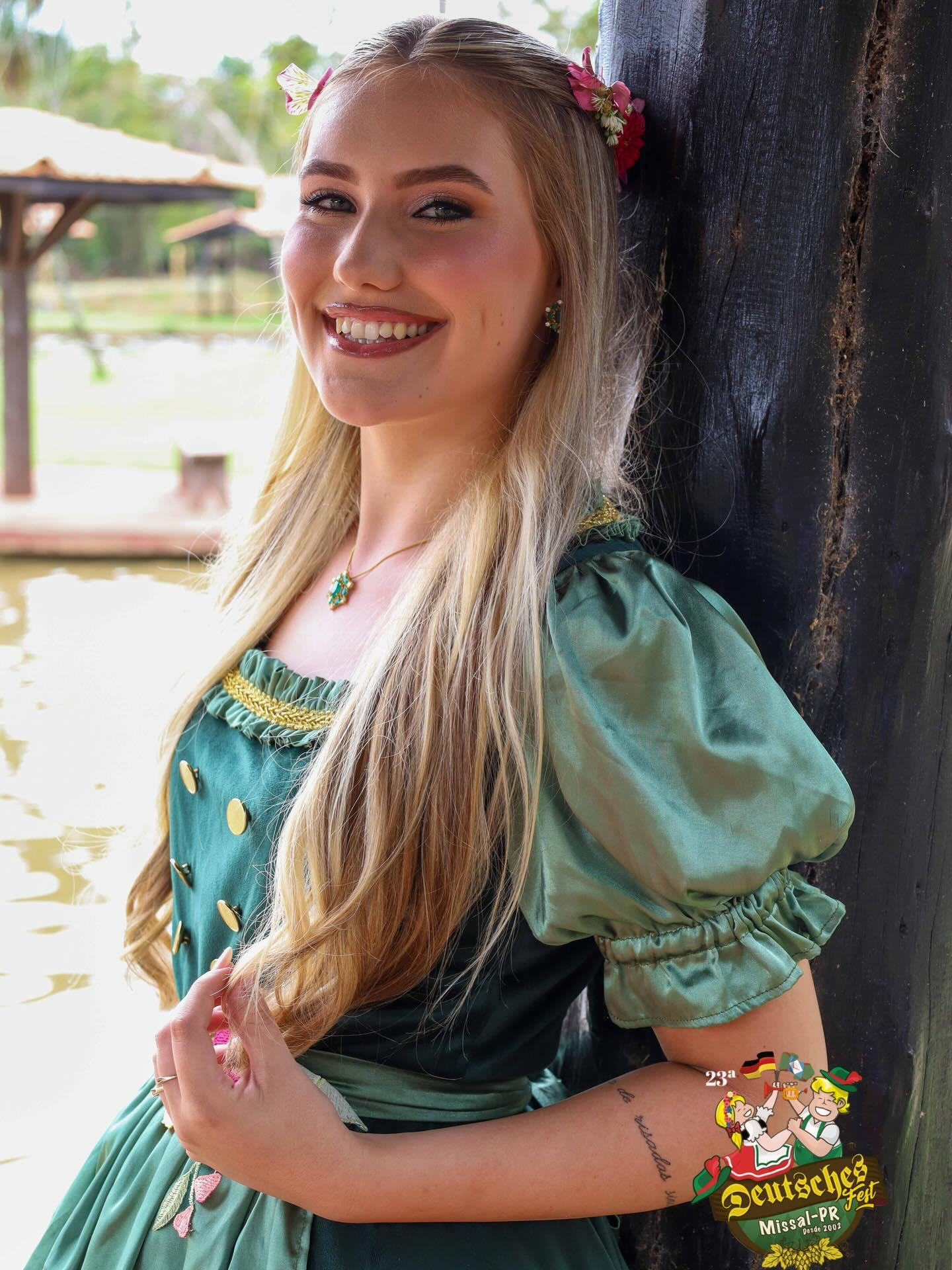 LETÍCIA CAROLINA SIEPMANN