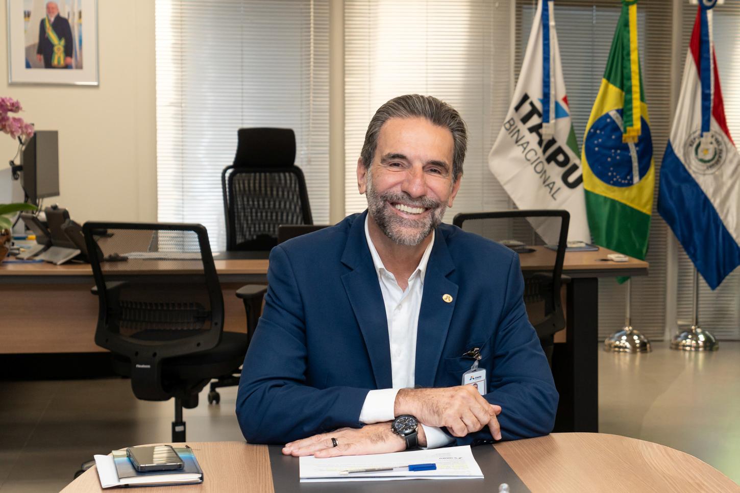 Diretor-geral brasileiro da Itaipu, Enio Verri. “Ao produzir energia a baixo custo, temos a obrigação de contribuir para melhorar a vida da população”. Foto: Sara Cheida/Itaipu Binacional.
