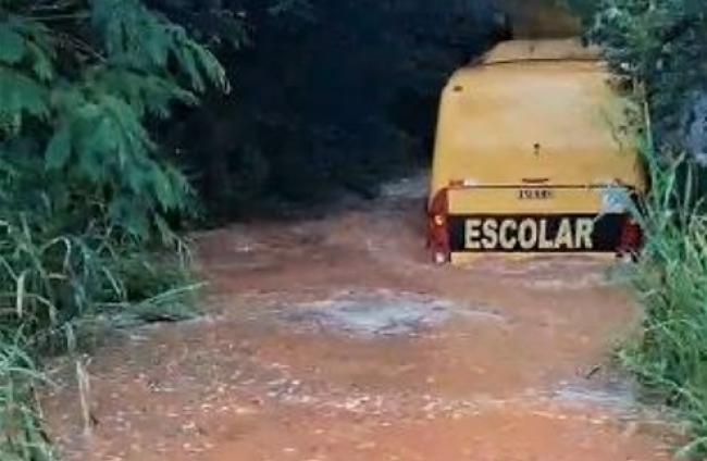 PREFEITURA DE MARECHAL RONDON ESCLARECE CASO DE ÔNIBUS EM RIO NO DISTRITO DE MARGARIDA