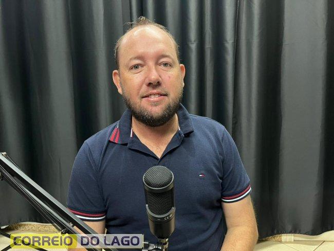 FRANCIS SCHLEY DEFENDE GESTÃO E DESTACA INVESTIMENTOS EM SANTA HELENA