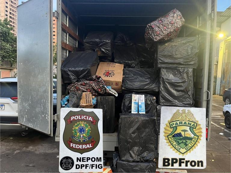 AÇÃO CONJUNTA APREENDE 75 MIL MAÇOS DE CIGARROS CONTRABANDEADOS EM FOZ DO IGUAÇU