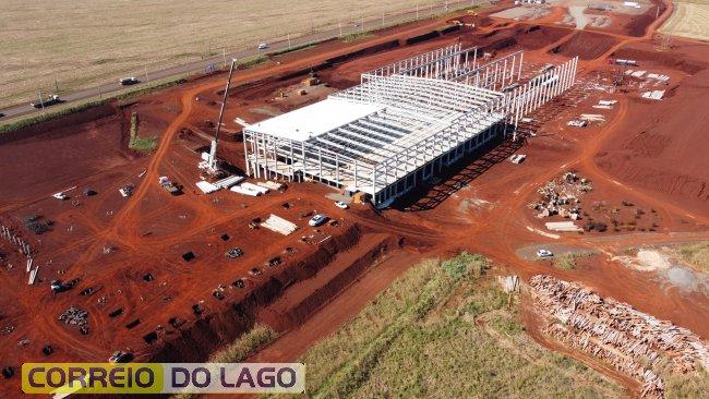 COM INVESTIMENTO DE R$ 400 MILHÕES, COMPLEXO INDUSTRIAL DA FRIVATTI EM SANTA HELENA DEVE GERAR MIL EMPREGOS DIRETOS