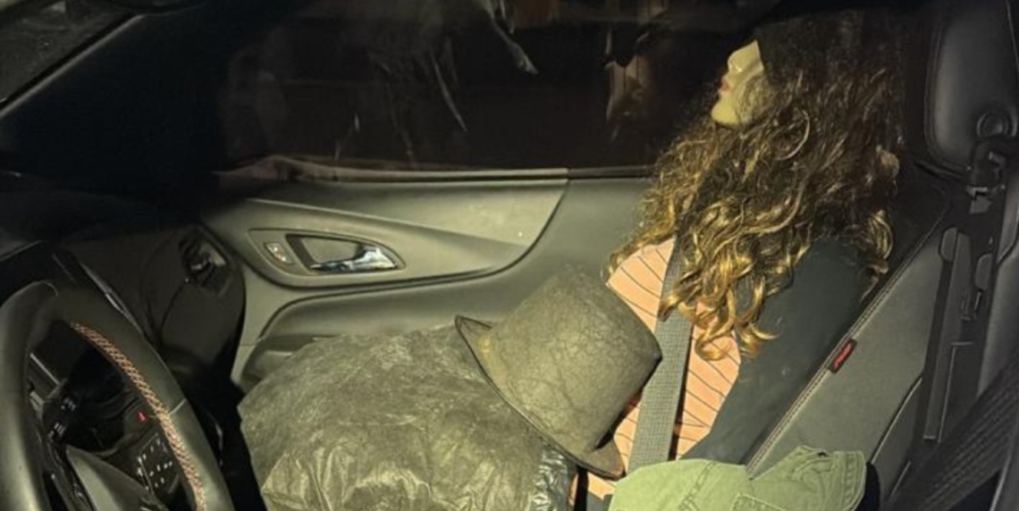 FICCO APREENDE 255 QUILOS DE CAPULHO E ENCONTRA MANEQUIM COM PERUCAS EM CARRO FURTADO