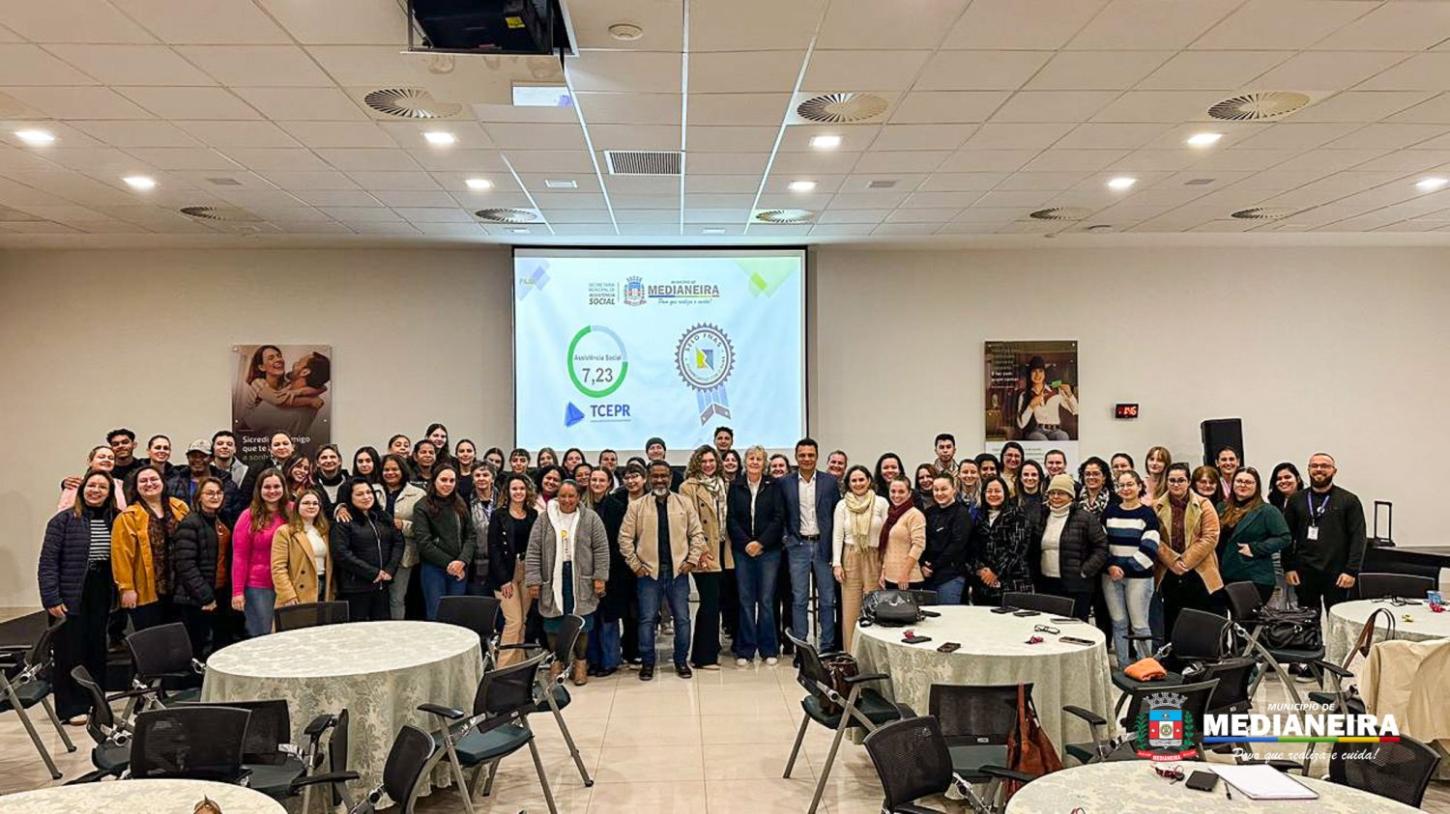 CAPACITAÇÃO REFORÇA COMPROMISSO DA SMAS COM A QUALIFICAÇÃO PROFISSIONAL E O FORTALECIMENTO DO SUAS EM MEDIANEIRA