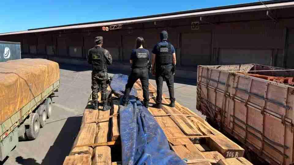COCAÍNA EM MADEIRA: OPERAÇÃO NA FRONTEIRA FAZ A MAIOR APREENSÃO DO PAÍS, SEGUNDO ESTIMATIVA DA RECEITA