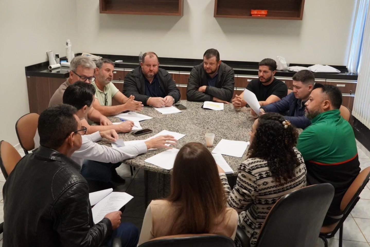 ITAIPULÂNDIA DISCUTE MUDANÇAS NO PROGRAMA “MINHA CASA, VIDA NOVA” PARA AMPLIAR ACESSO À MORADIA