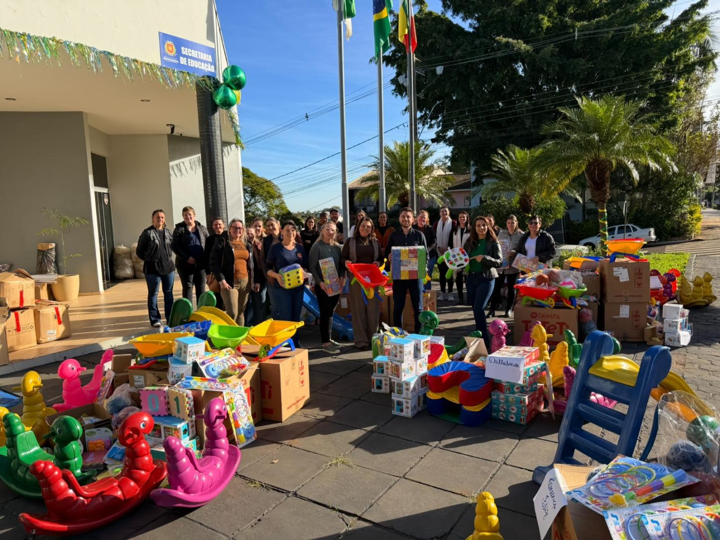 MATELÂNDIA INVESTE MAIS DE R$ 115 MIL EM MATERIAIS PEDAGÓGICOS E BRINQUEDOS PARA A REDE MUNICIPAL