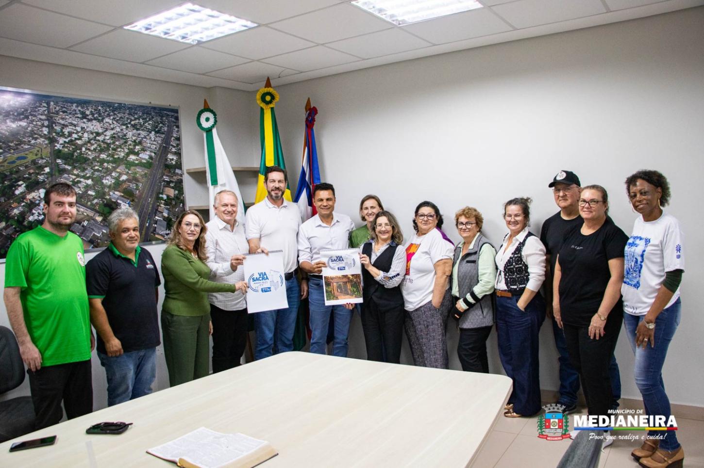 MEDIANEIRA LANÇA CONCURSO DE ARTESANATO INSPIRADO NA VIA SACRA E ESCADARIA DO MORRO DA SALETE