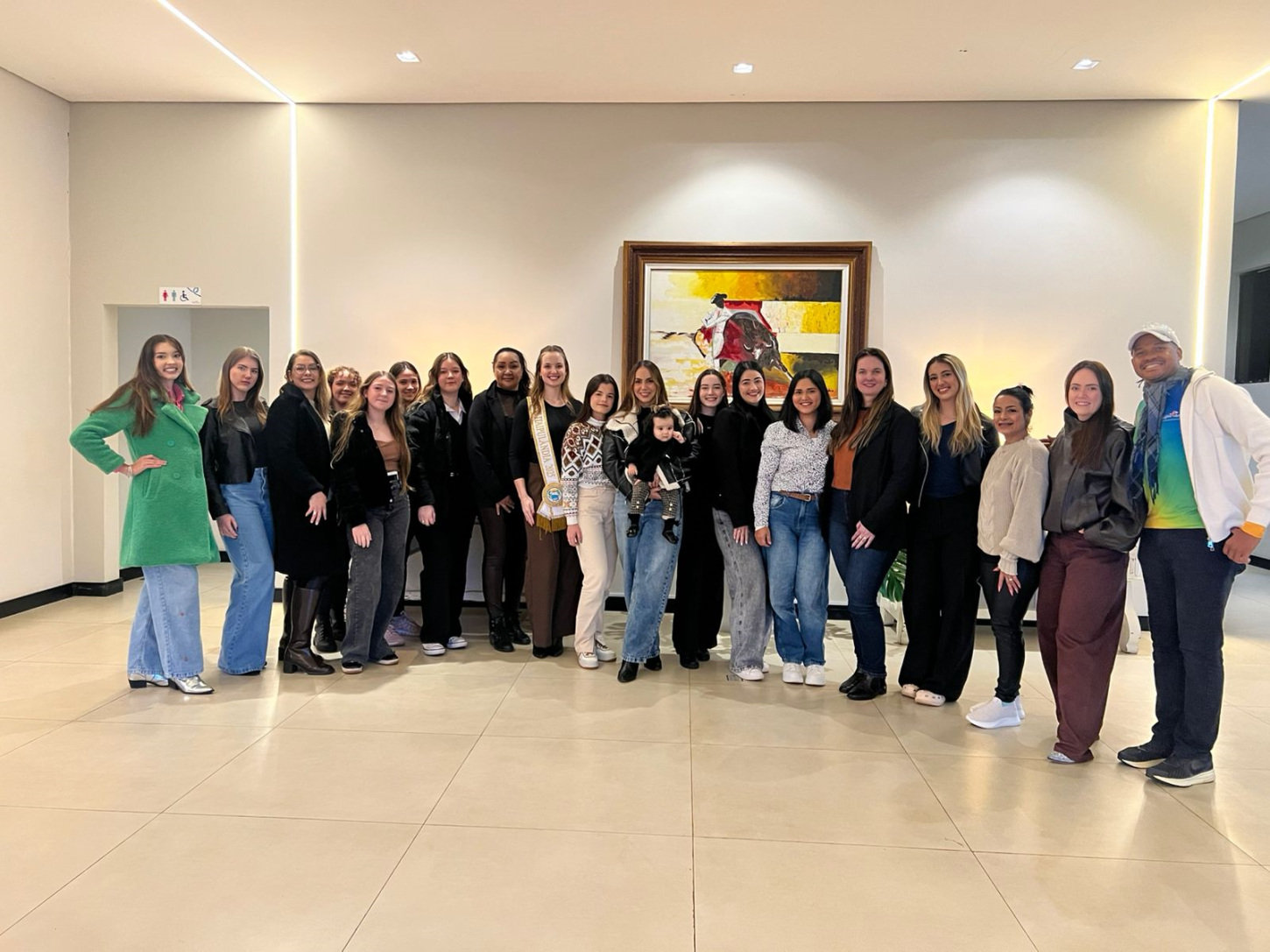 PROJETO MULHERES QUE FLORESCEM PROMOVE ENCONTRO SOBRE AUTOESTIMA E AUTOCONHECIMENTO EM ITAIPULÂNDIA