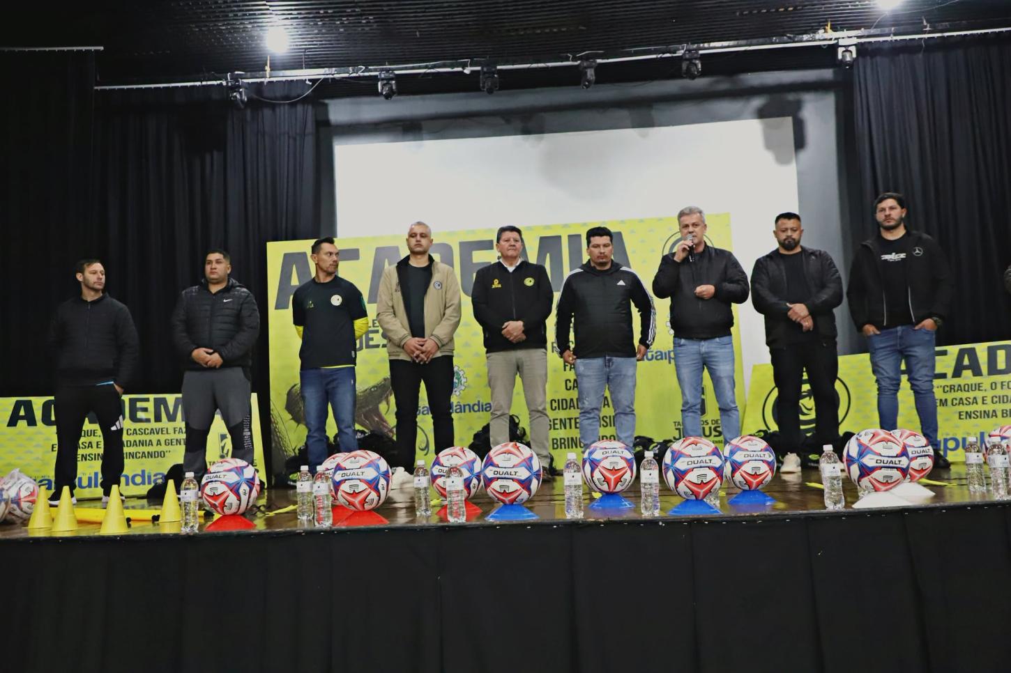 PROJETO TALENTOS DE JESUS É RENOVADO E PASSA A ATENDER 250 JOVENS ATLETAS EM ITAIPULÂNDIA