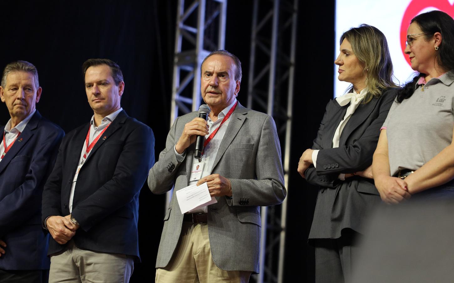 CONHECIMENTO, CULTURA E SOLIDARIEDADE MARCAM COMEMORAÇÃO DO DIA DO COOPERATIVISMO NA LAR