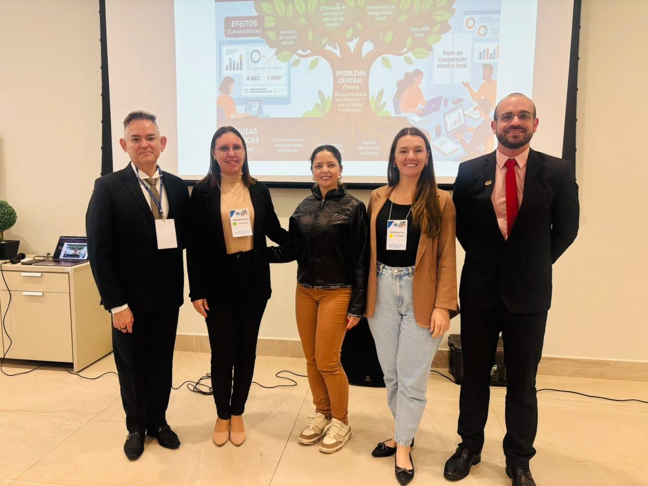 ITAIPULÂNDIA AVANÇA NA CONSTRUÇÃO DO PLANO MUNICIPAL DE EDUCAÇÃO PARA OS PRÓXIMOS DEZ ANOS