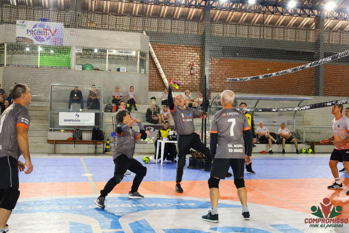 MISSAL RECEBE SÃO MIGUEL DO IGUAÇU PELA 3ª ETAPA DA LIGA CRESOL DE VOLEIBOL GIGANTE E PETECA