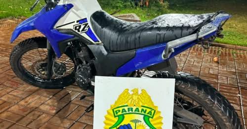 MOTOCICLETA FURTADA NO PARAGUAI É RECUPERADA APÓS PERSEGUIÇÃO POLICIAL EM SANTA HELENA