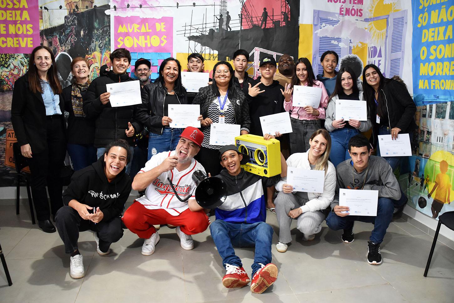 OFICINA DE RAP TRANSFORMA RIMAS EM CIDADANIA PARA ADOLESCENTES ATENDIDOS PELA REDE SOCIOASSISTENCIAL DE SÃO MIGUEL