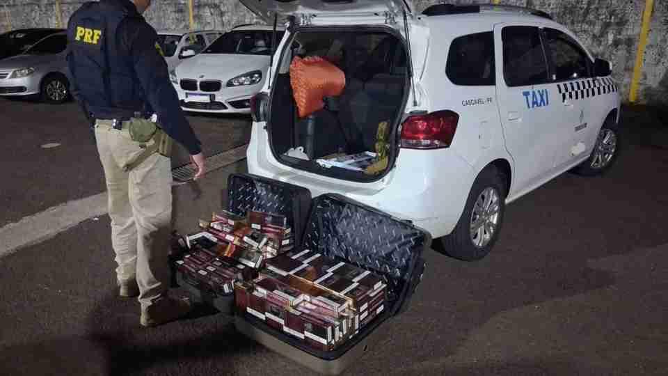 PRF E RECEITA FEDERAL APREENDEM CARGA DE CIGARROS CONTRABANDEADOS NA BR-277
