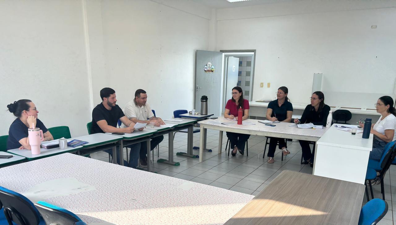 ITAIPULÂNDIA AVANÇA NA CONSTRUÇÃO DO NOVO PLANO MUNICIPAL DE EDUCAÇÃO