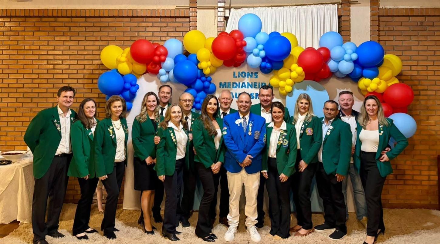 LIONS CLUBE SÃO MIGUEL DO IGUAÇU PRESTIGIA FUNDAÇÃO E POSSE DA DIRETORIA DO LIONS CLUBE MEDIANEIRA AUTISMO