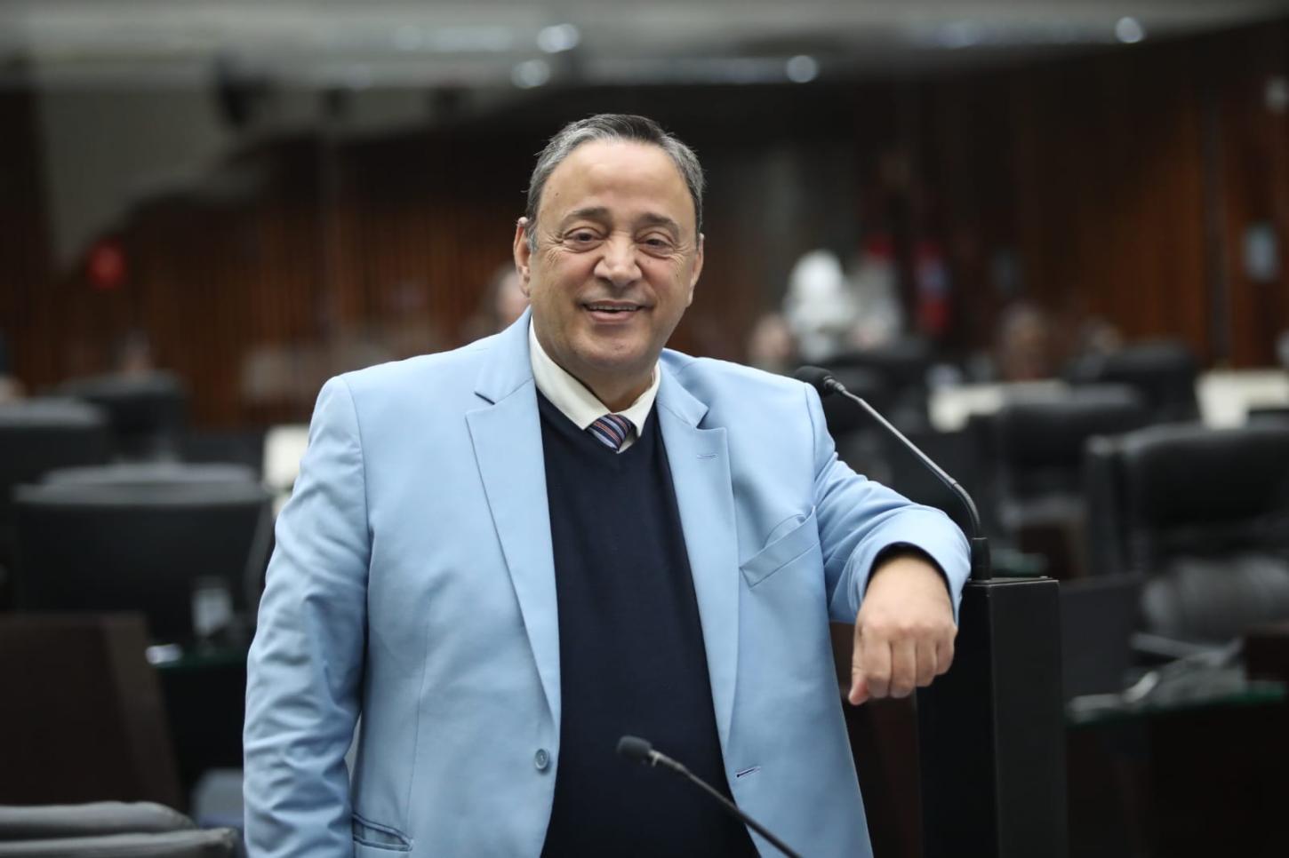 PARANÁ MANTÉM LIDERANÇA NACIONAL NO IDEB E HUSSEIN BAKRI DESTACA AÇÕES QUE TRANSFORMARAM A EDUCAÇÃO ESTADUAL