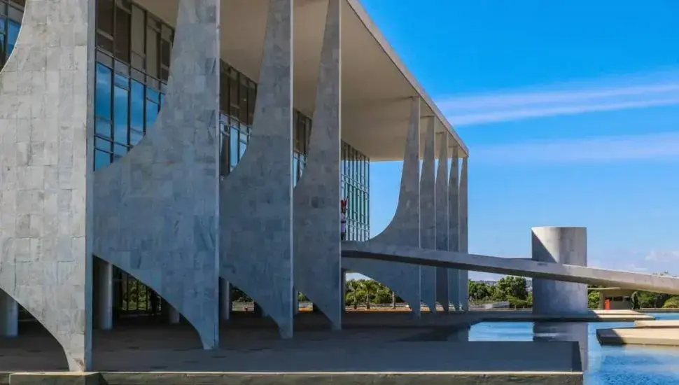 STF PROÍBE MUNICÍPIOS DE USAR ÁREA DO IMÓVEL PARA CALCULAR ALÍQUOTA DO IPTU