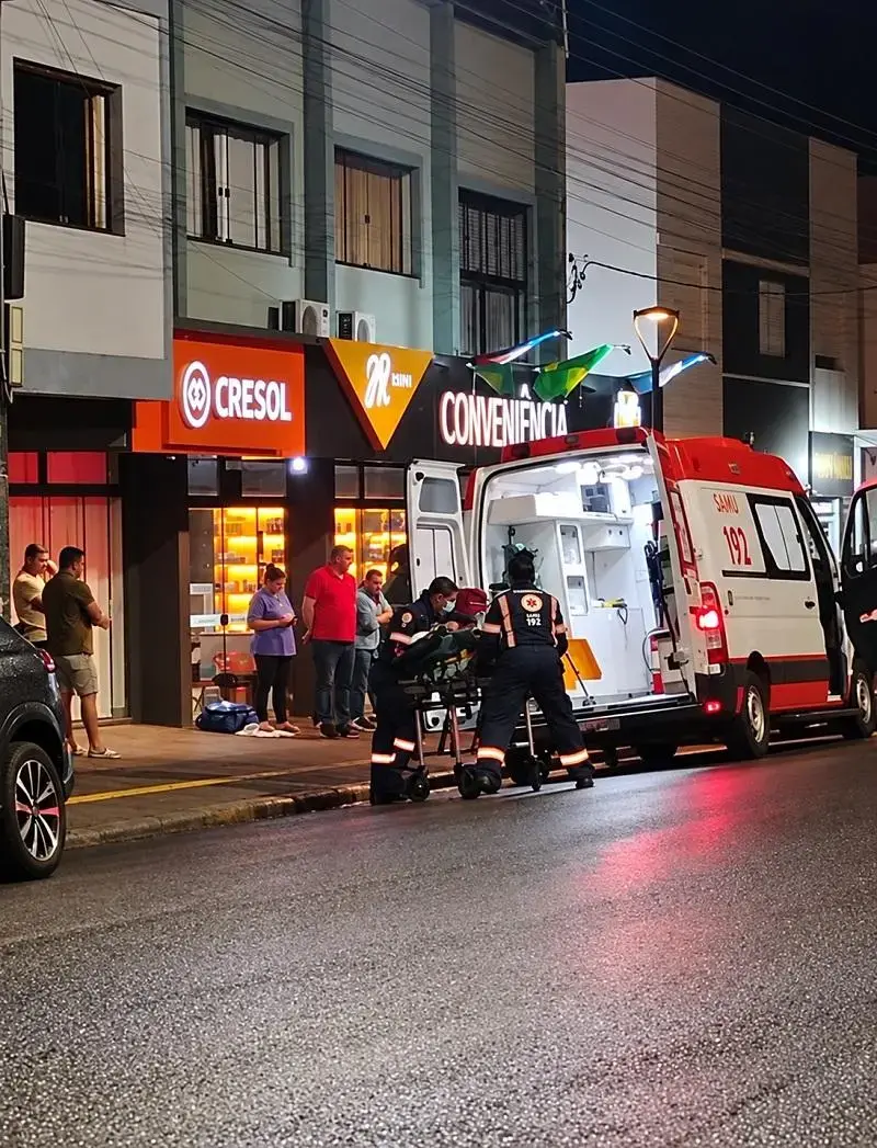 CÉU AZUL - HOMEM É MORTO COM TIRO NA CABEÇA APÓS DISCUSSÃO EM CONVENIÊNCIA 