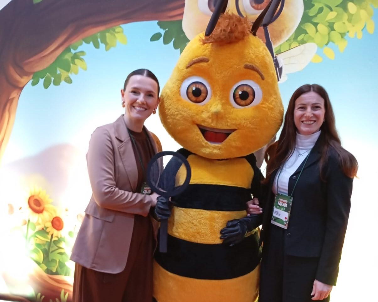 EDUCAÇÃO DE ITAIPULÂNDIA PARTICIPA DO SUMMIT EDUCAÇÃO SICREDI 2026