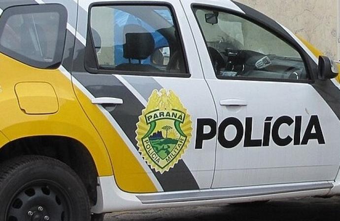 MOTORISTA ENTRA EM LUTA CORPORAL COM ASSALTANTES E TEM CARRO ROUBADO NO CENTRO DE SÃO MIGUEL DO IGUAÇU