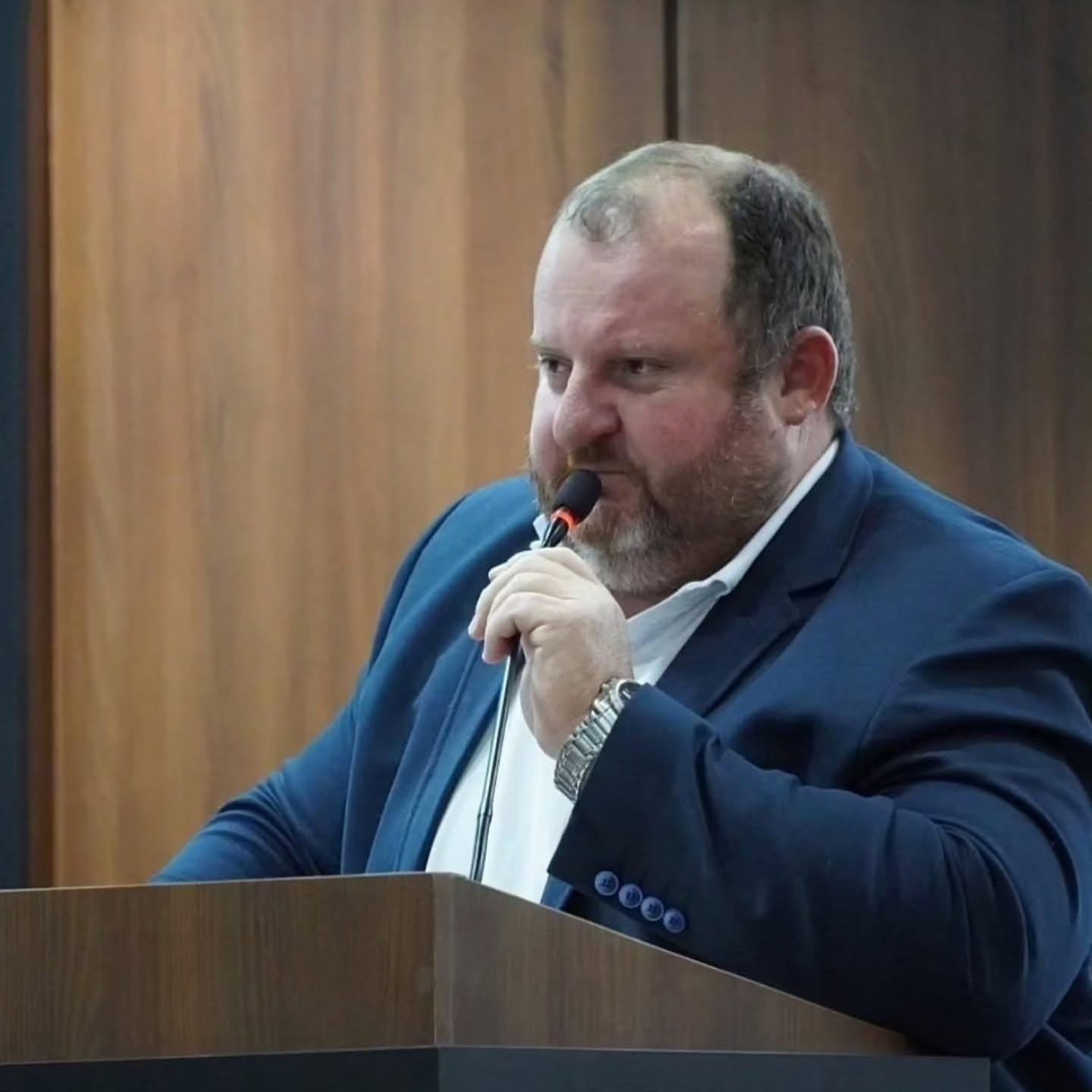 VEREADOR ABEL DAVID SERENA PROPÕE ESTOQUE DE MATERIAIS DE CONSTRUÇÃO PARA ATENDER FAMÍLIAS AFETADAS POR VENDAVAIS E OUTRAS EMERGÊNCIAS EM ITAIPULÂNDIA
